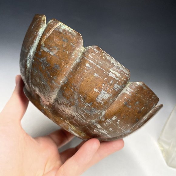 Mid-Century Silvered Copper United Arab Republic Middle Eastern Incised Bowl - Picture 15 of 16